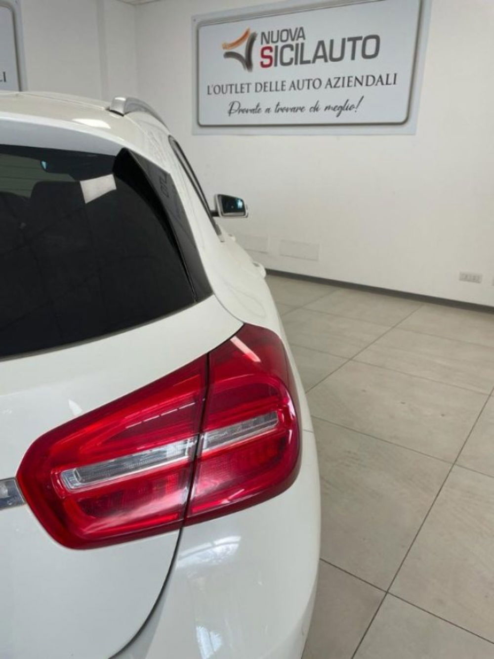 Mercedes-Benz GLA SUV usata a Palermo (18)