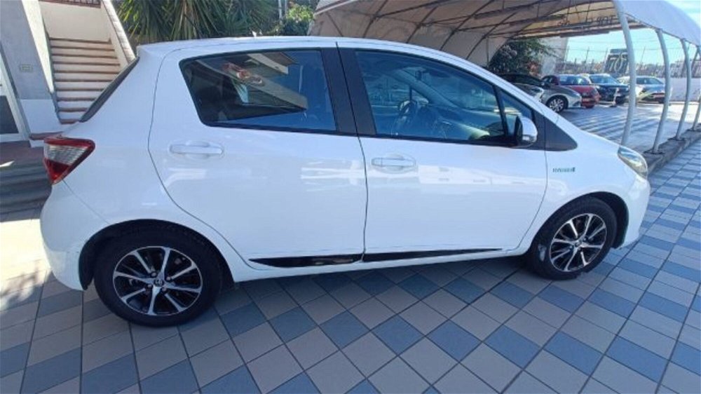 Toyota Yaris 1.5 Hybrid 5 porte Active  del 2018 usata a Reggio Calabria (4)