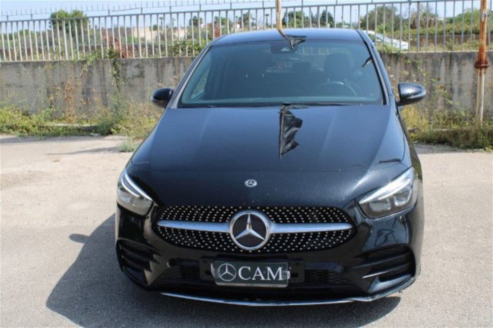 Mercedes-Benz Classe B 180 d Automatic Premium  del 2020 usata a Lecce (2)