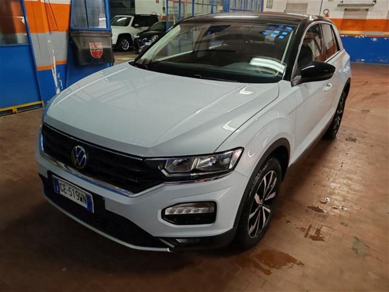 Volkswagen T-Roc 1.0 TSI Style BlueMotion Technology del 2021 usata a Torino