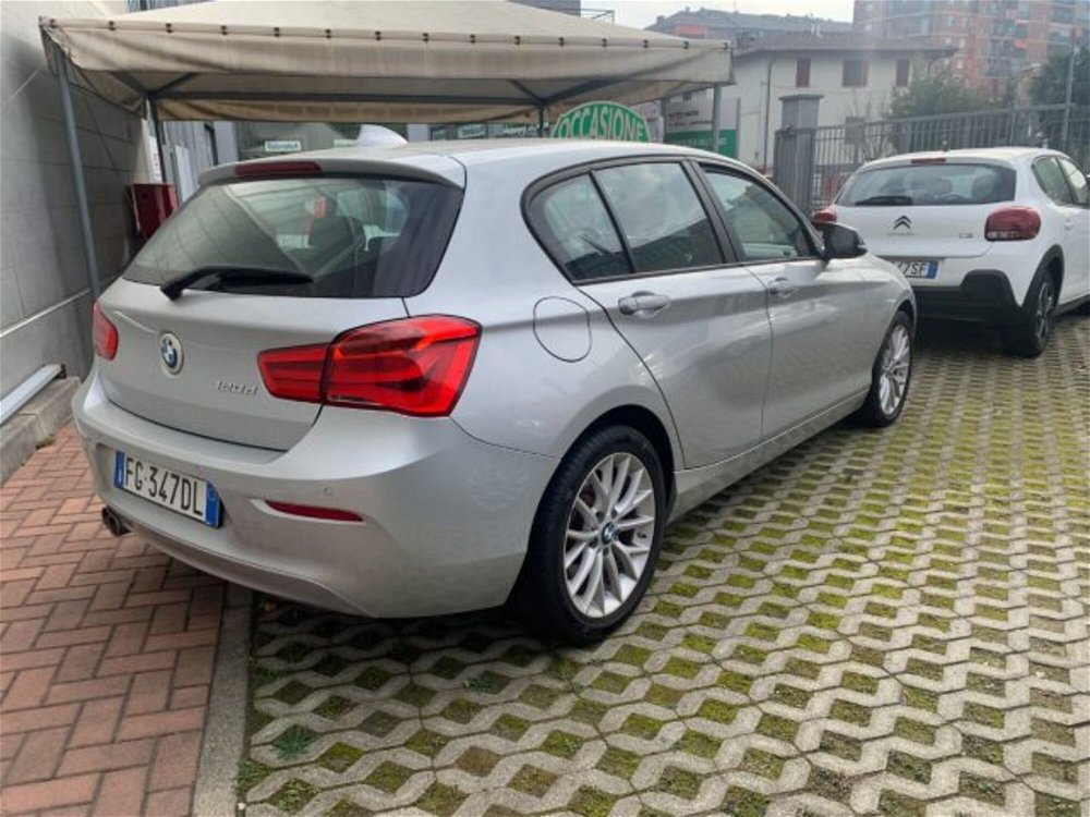 BMW Serie 1 5p. 120d 5p. Business  del 2016 usata a Torino (4)