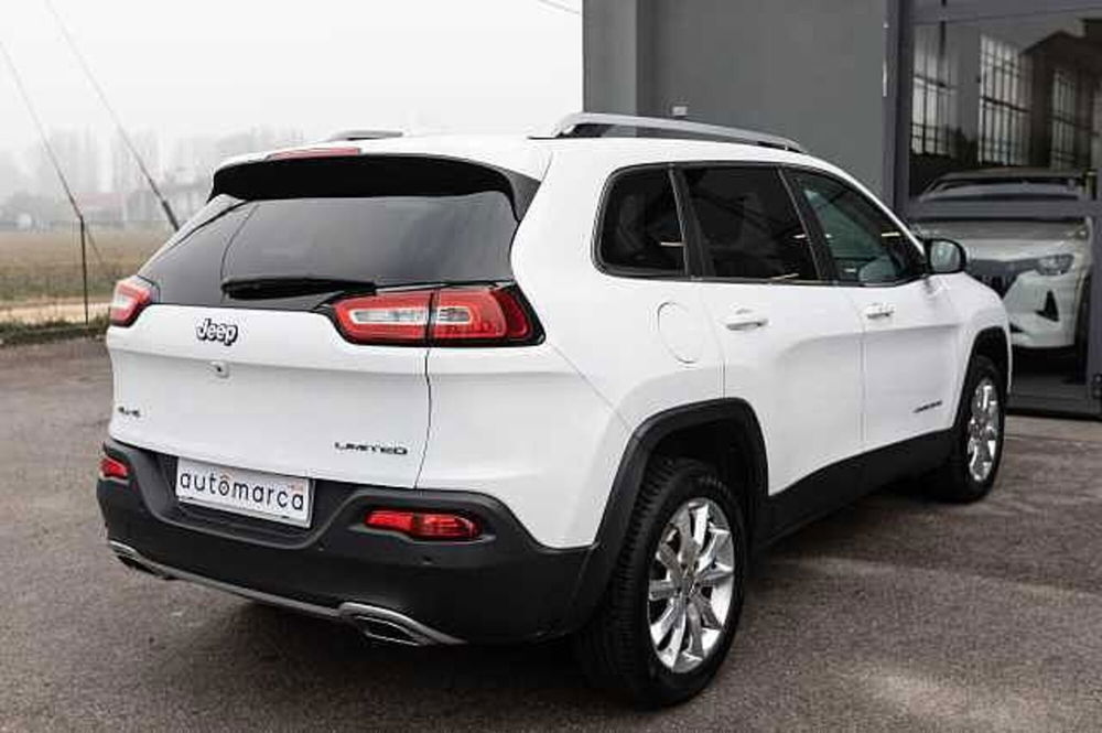 Jeep Cherokee 2.2 Mjt II 4WD Active Drive I Limited  del 2017 usata a Silea (2)