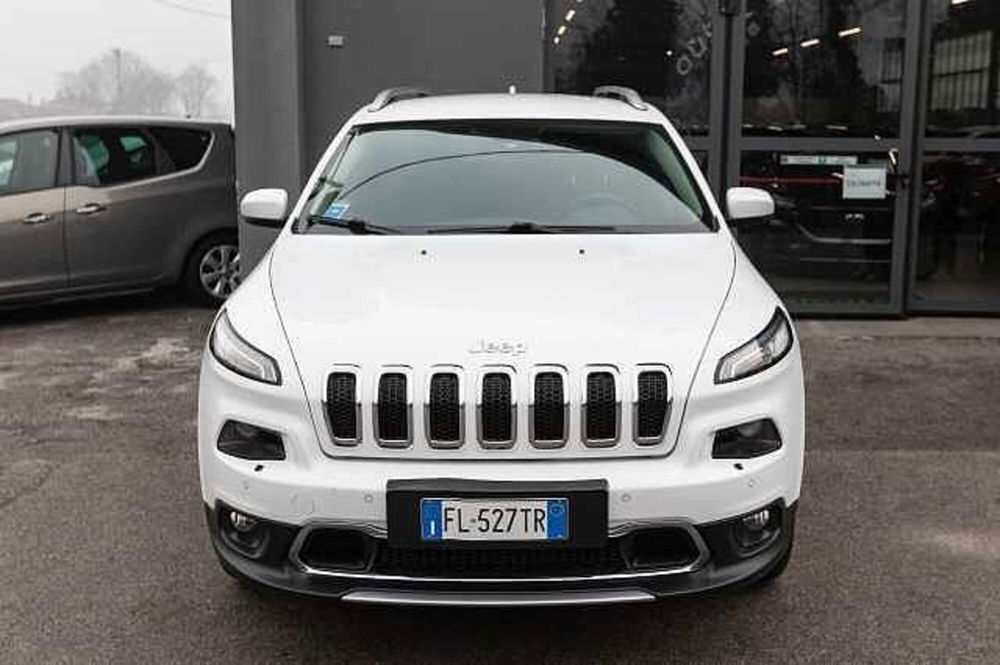 Jeep Cherokee 2.2 Mjt II 4WD Active Drive I Limited  del 2017 usata a Silea (4)