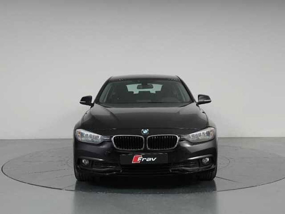 BMW Serie 3 Touring 318d  Business Advantage aut.  del 2017 usata a Altavilla Vicentina (2)