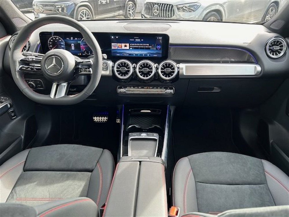 Mercedes-Benz GLB 200 d Automatic 4Matic AMG Line Premium Plus nuova a Potenza (5)