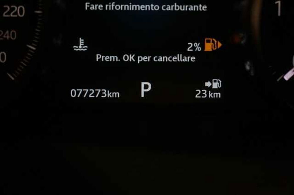 Jaguar E-Pace usata a Bologna (15)