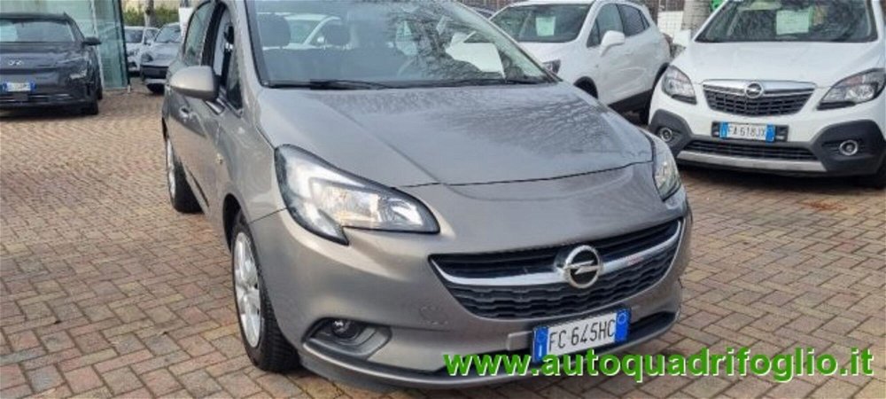 Opel Corsa 1.3 CDTI 5 porte n-Joy del 2016 usata a Savona (3)