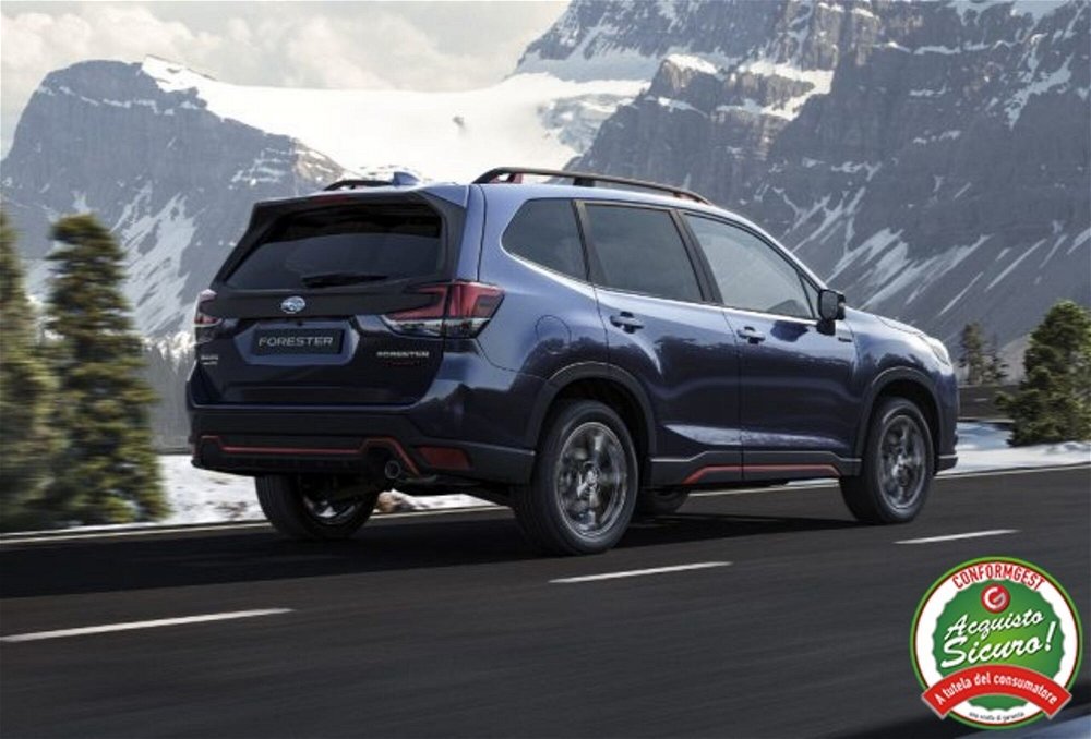 Subaru Forester 2.0 e-Boxer MHEV CVT Lineartronic Style  nuova a Lucca (2)
