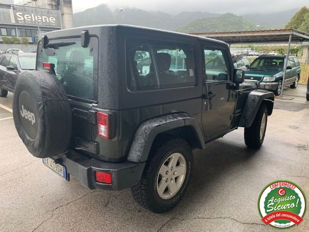 Jeep Wrangler usata a Lucca (7)