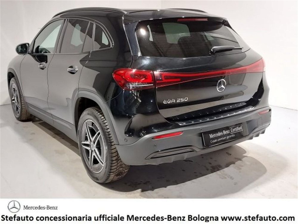 Mercedes-Benz EQA 250 Premium Plus  del 2021 usata a Castel Maggiore (3)