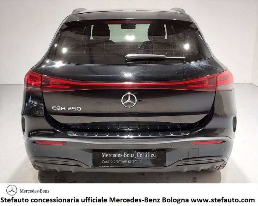 Mercedes-Benz EQA 250 Premium Plus  del 2021 usata a Castel Maggiore (4)
