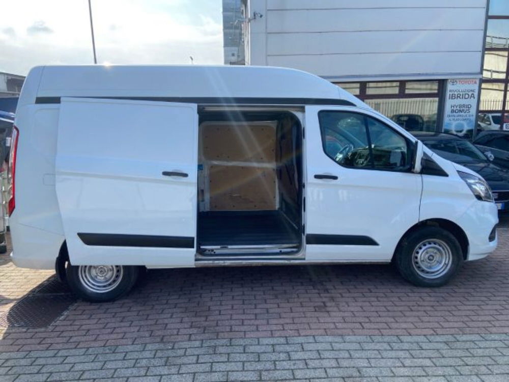 Ford Transit Custom Furgone 300 2.0 EcoBlue 130 PL Furgone Trend  del 2020 usata a Vignate (3)