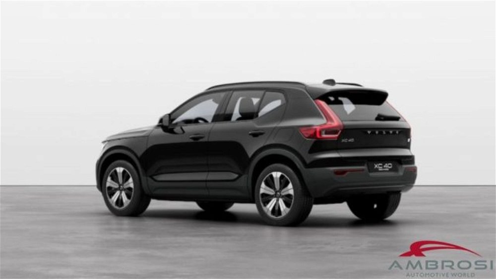 Volvo XC40 Recharge Pure Electric Twin Motor AWD Ultimate  nuova a Corciano (3)