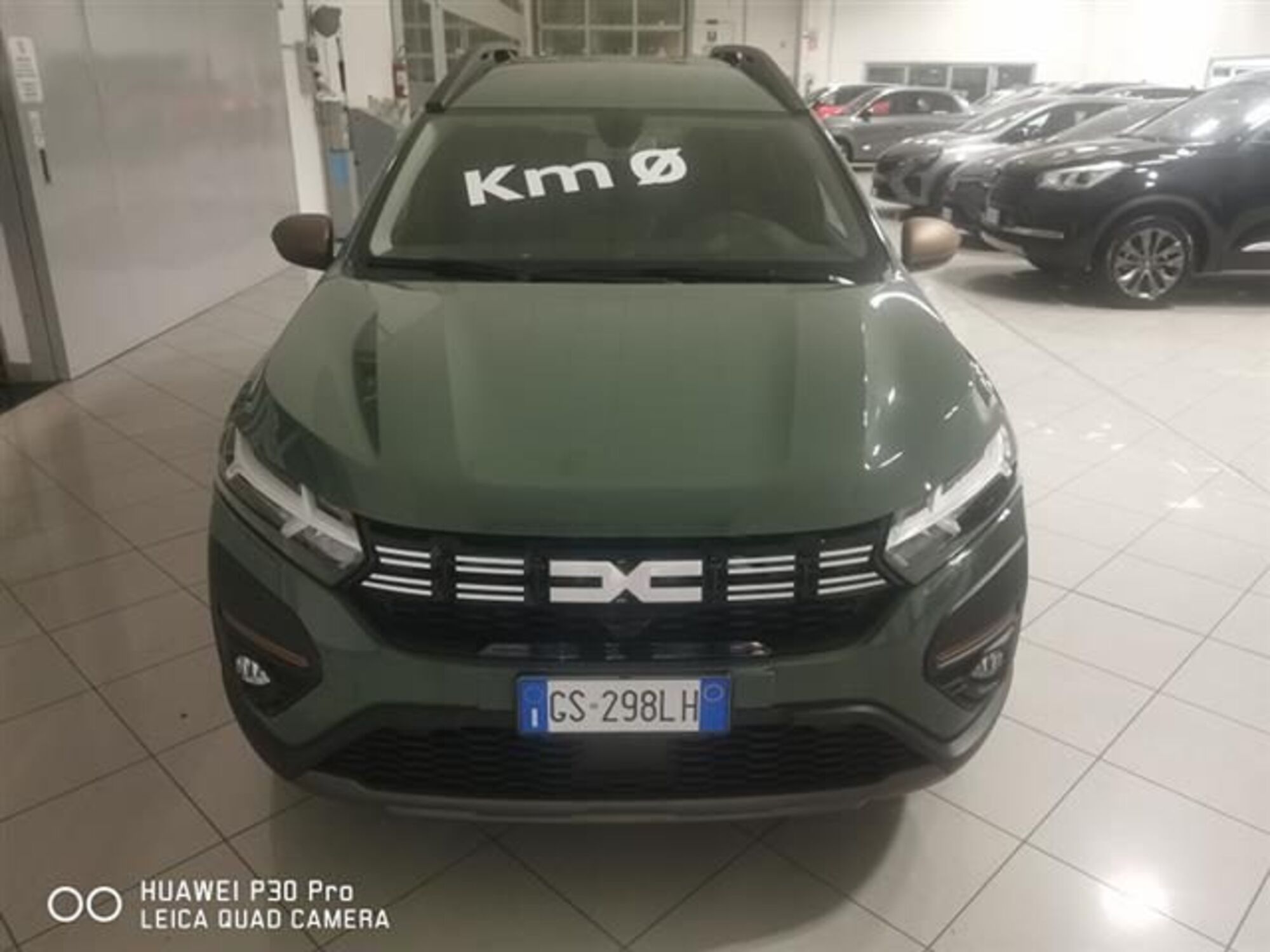 Dacia Jogger 1.0 tce Extreme UP 110cv 7p.ti nuova a Brindisi