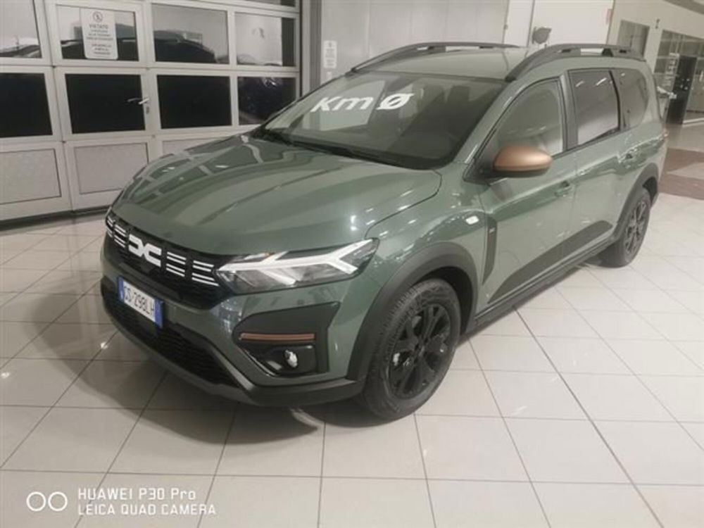 Dacia Jogger nuova a Brindisi (5)