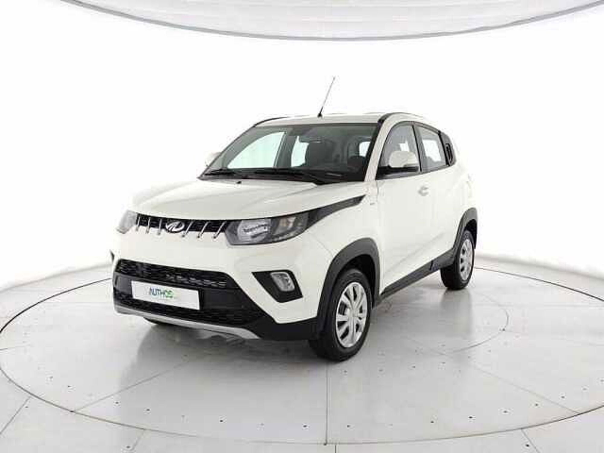 Mahindra KUV100 1.2 K6+ del 2023 usata a Torino