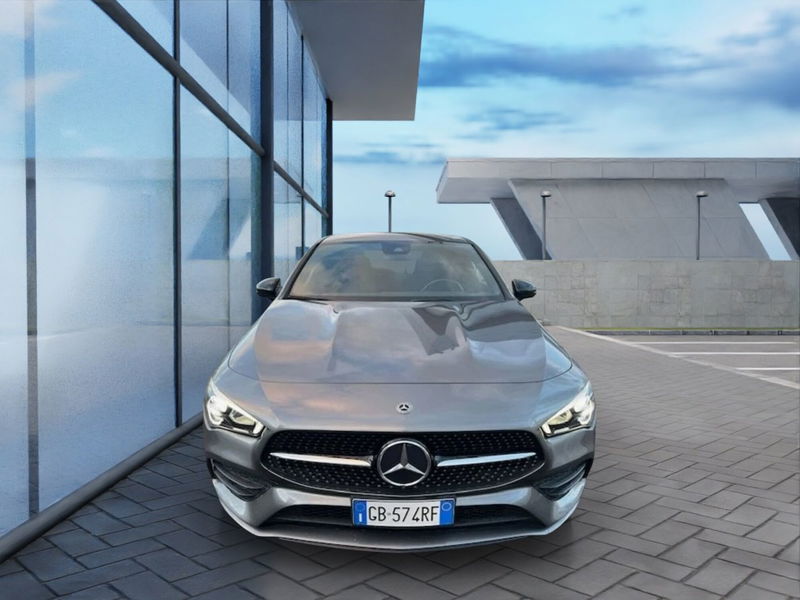 Mercedes-Benz CLA 180 d Automatic Premium  del 2020 usata a Rende