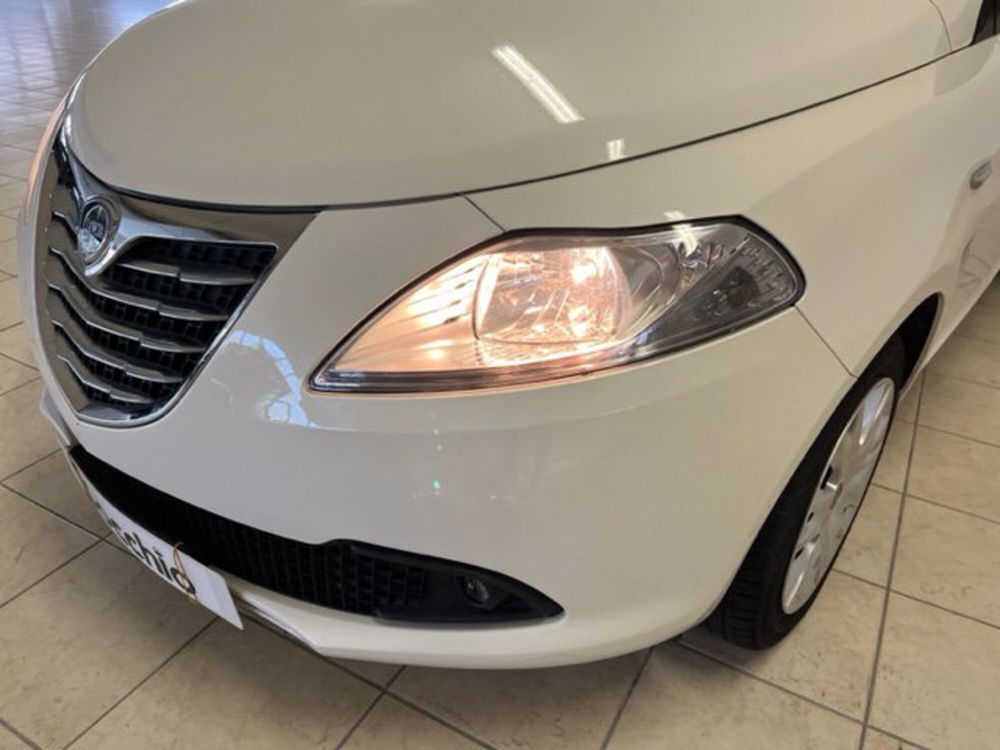 Lancia Ypsilon usata a Brescia (13)