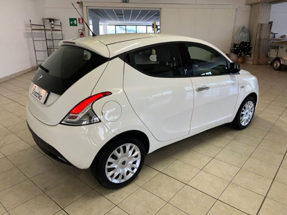 Lancia Ypsilon usata a Brescia (6)