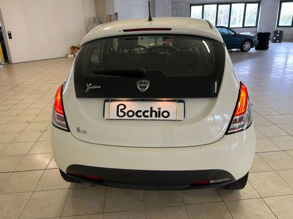 Lancia Ypsilon usata a Brescia (8)