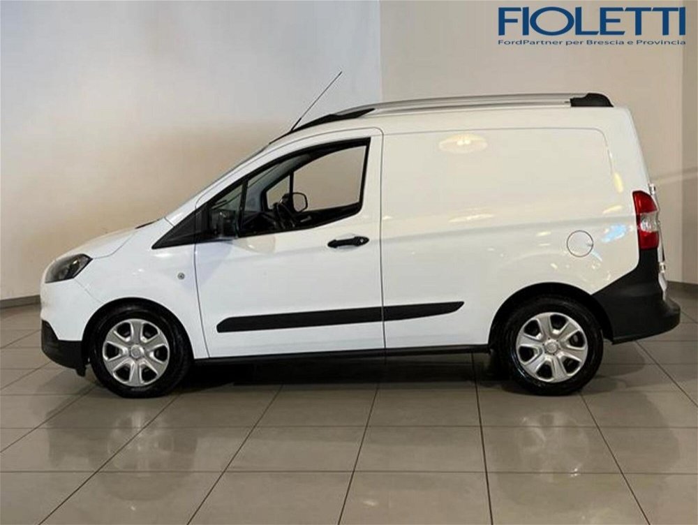 Ford Transit Courier 1.0 EcoBoost 100CV  Trend  nuova a Concesio (4)