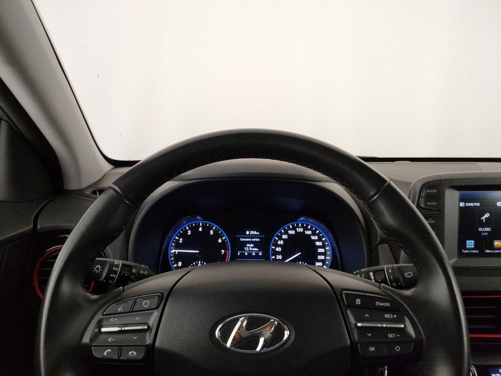 Hyundai Kona usata a Roma (20)