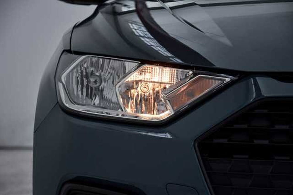 Audi A1 Sportback usata a Varese (4)