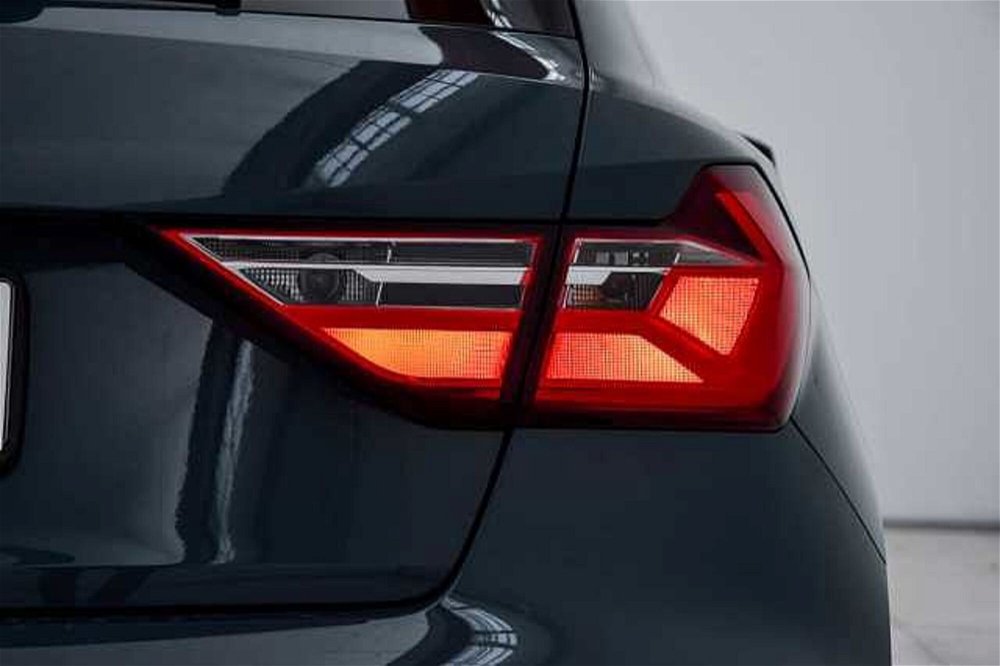 Audi A1 Sportback 30 TFSI Admired  del 2020 usata a Varese (3)