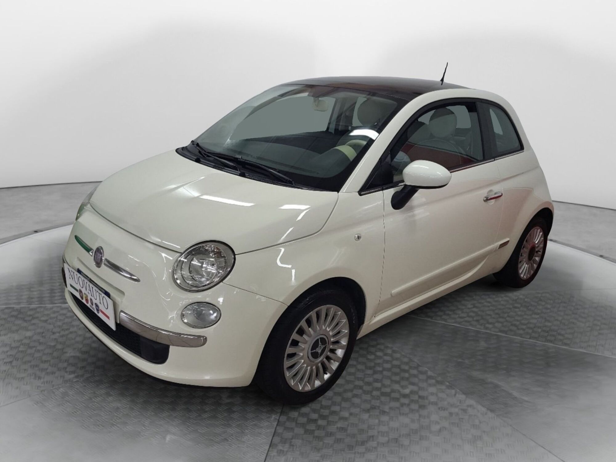 Fiat 500 1.2 Lounge  del 2009 usata a Terranuova Bracciolini