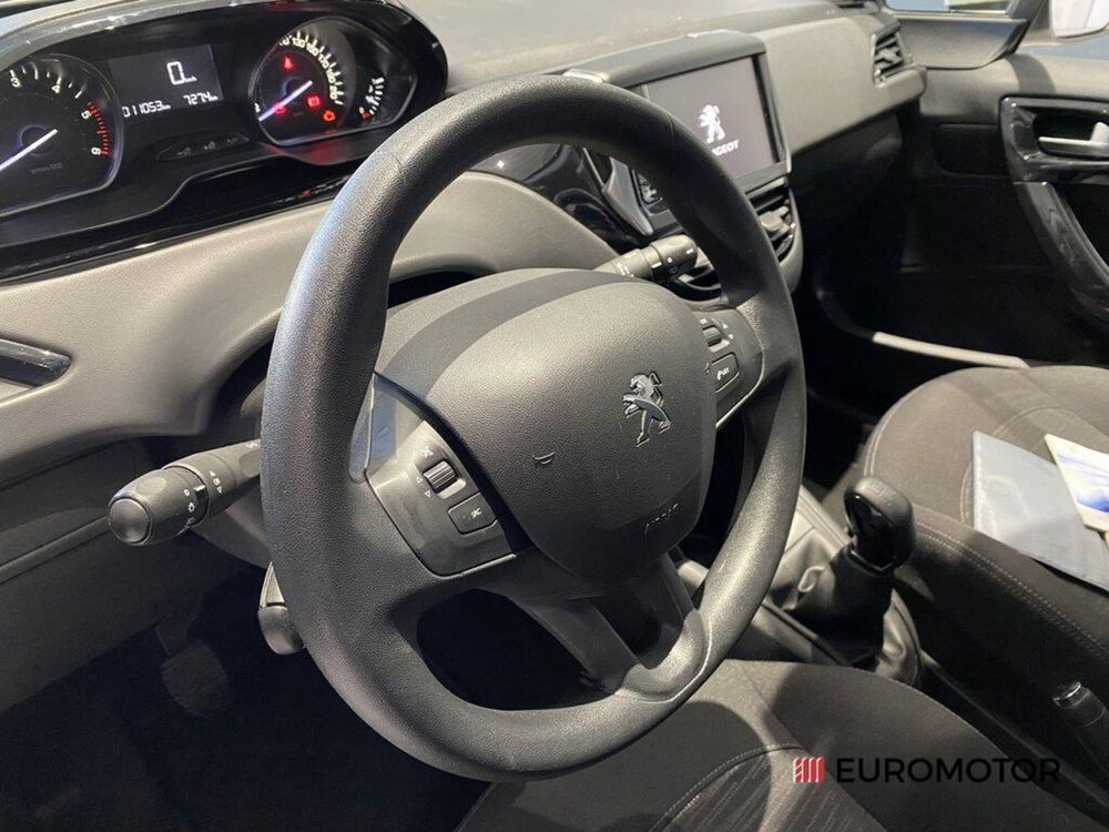 Peugeot 208 usata a Bari (14)