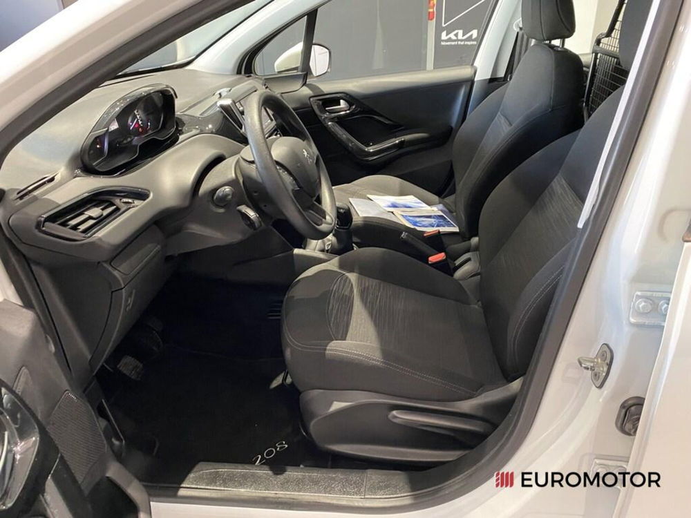 Peugeot 208 usata a Bari (15)