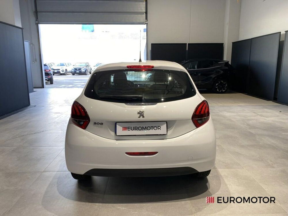 Peugeot 208 usata a Bari (7)