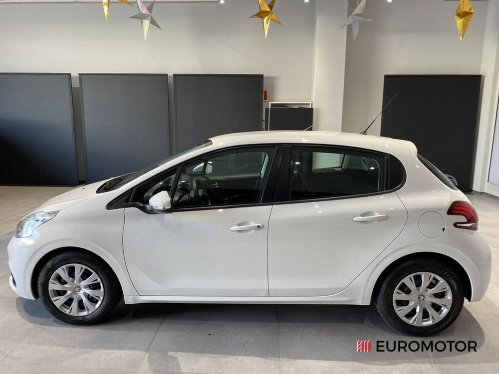 Peugeot 208 usata a Bari (9)