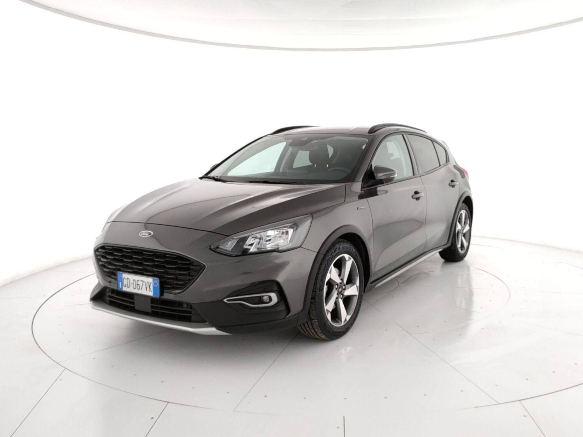 Ford Focus Active 1.0t ecoboost h 125cv del 2020 usata a Roma