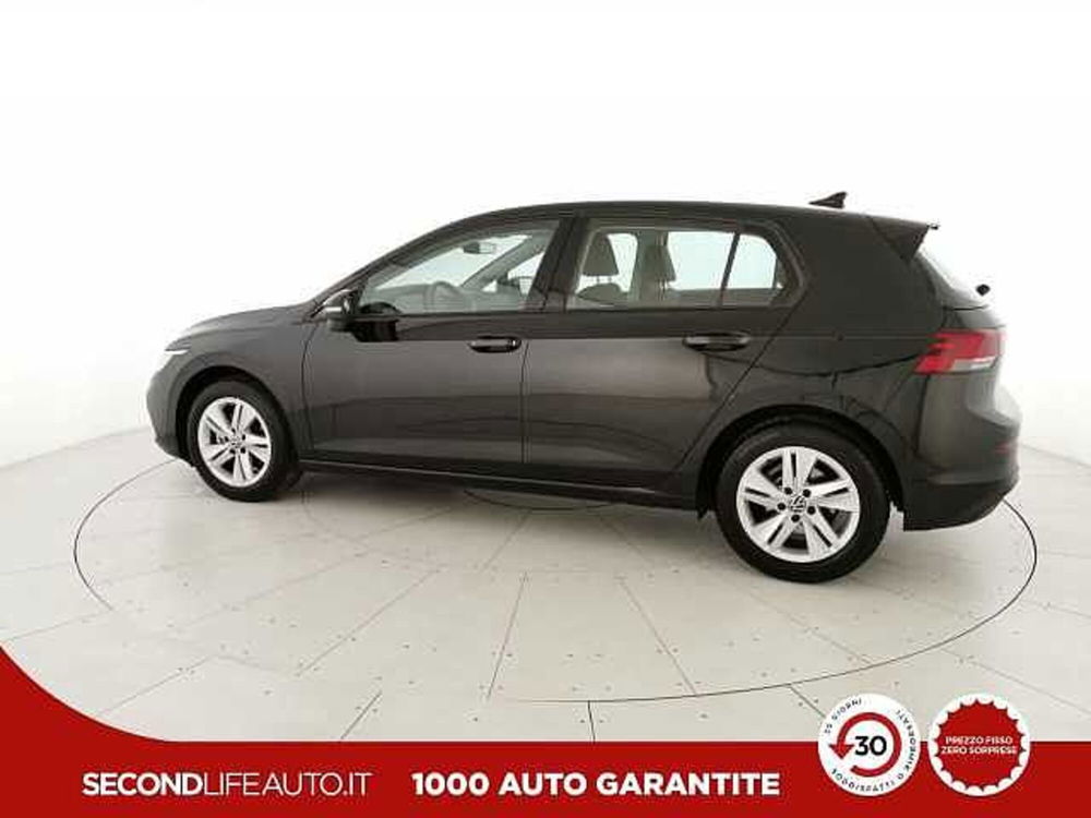 Volkswagen Golf Variant 1.0 eTSI EVO DSG Life del 2021 usata a San Giovanni Teatino (2)