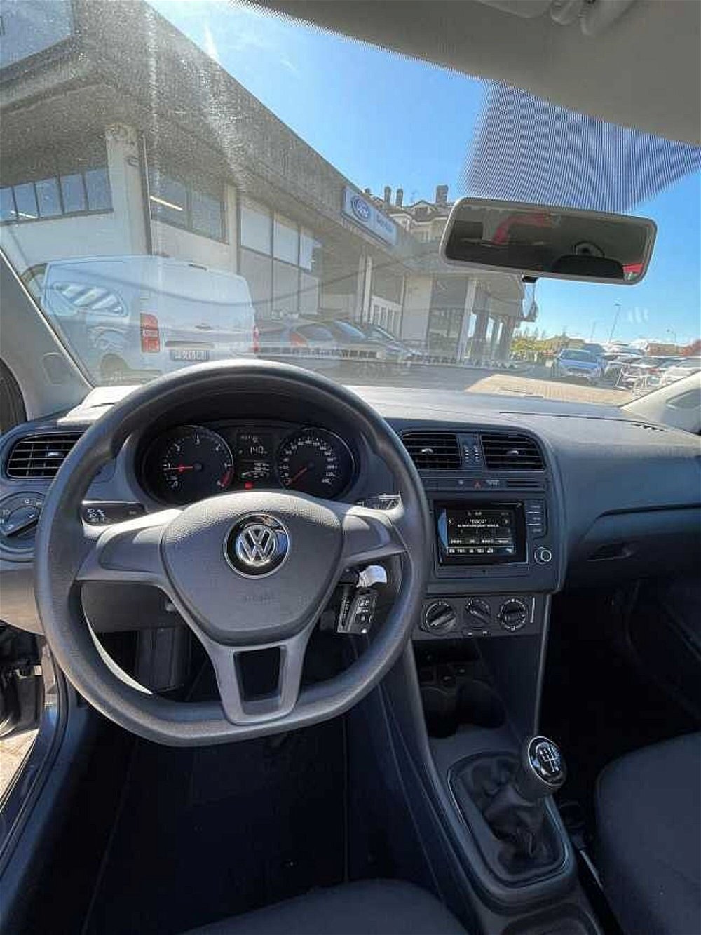 Volkswagen Polo 1.4 TDI 5p. Trendline del 2015 usata a Bareggio (3)