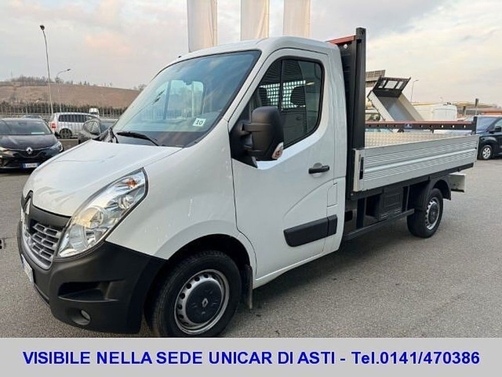 Renault Master Telaio T35 2.3 dCi/130 PM Cabinato del 2017 usata a Alba