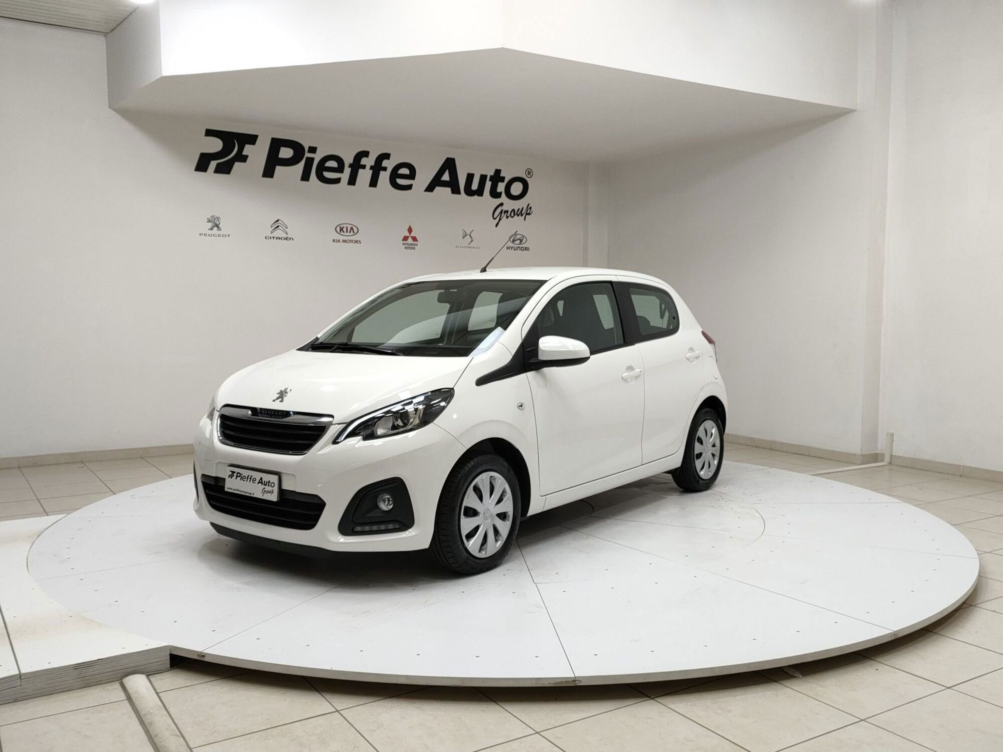 Peugeot 108 72 5 porte Active del 2021 usata a L&#039;Aquila