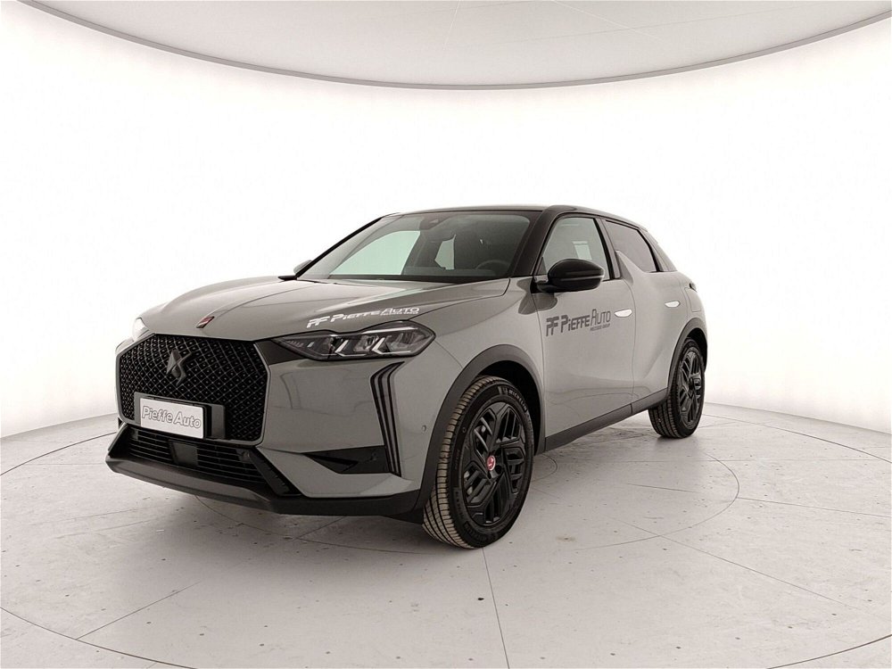 Ds DS 3 DS3 50kWh e-tense Performance Line obc 7kW auto nuova a Grottammare