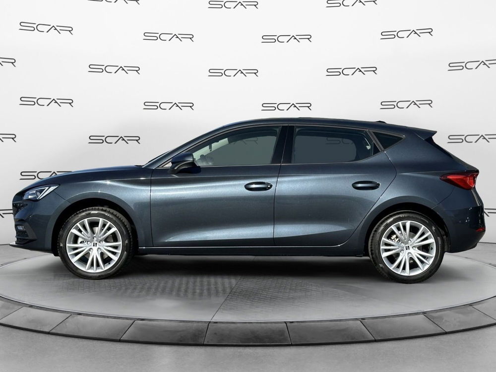 SEAT Leon nuova a Livorno (8)