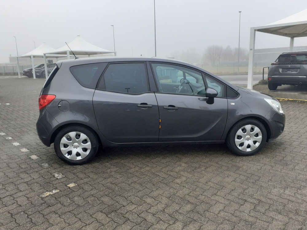 Opel Meriva usata a Parma (8)