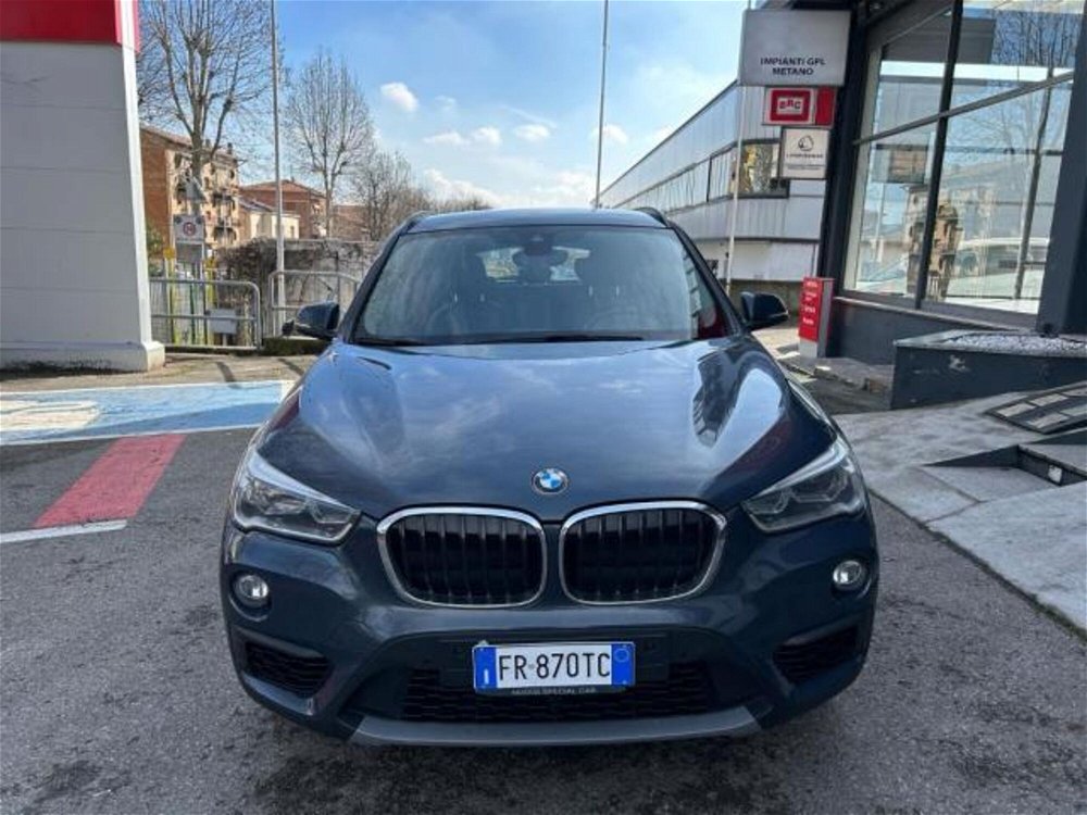 BMW X1 sDrive18d Business  del 2018 usata a Casalgrande (2)