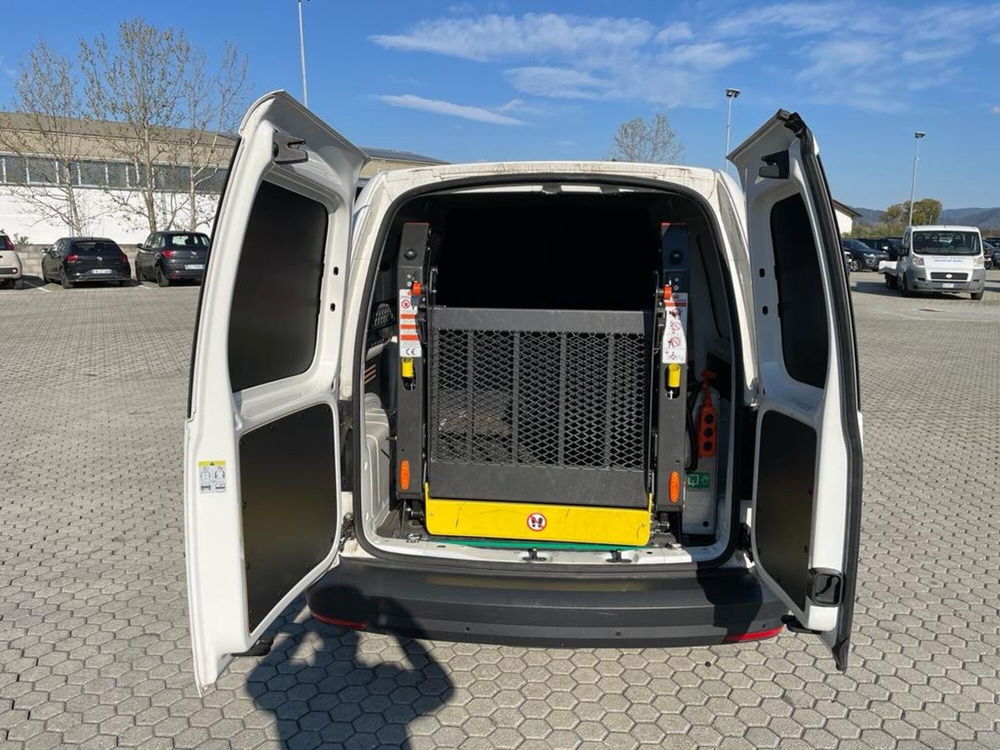 Volkswagen Veicoli Commerciali Caddy usata a Lucca (17)