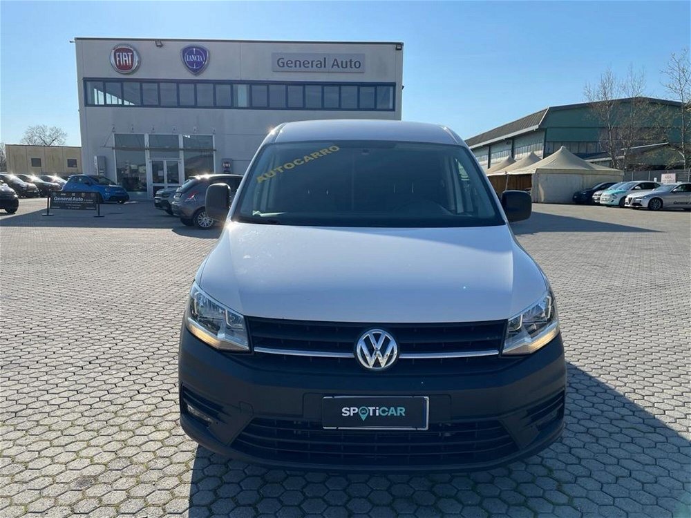Volkswagen Veicoli Commerciali Caddy 2.0 TDI 150 CV 4MOTION DSG Furgone Business Maxi del 2018 usata a Massarosa (2)