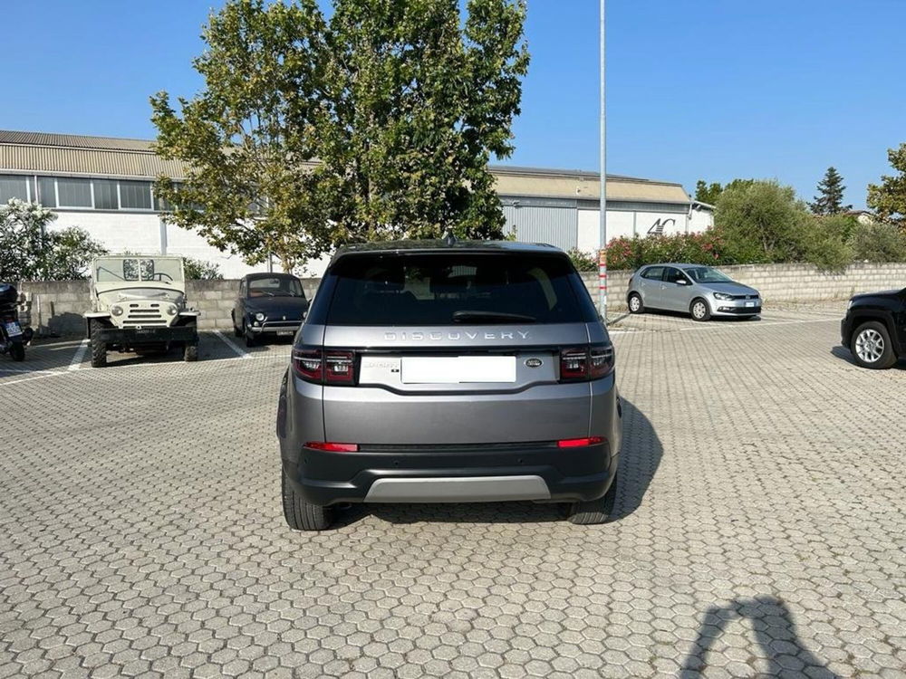 Land Rover Discovery Sport usata a Lucca (6)