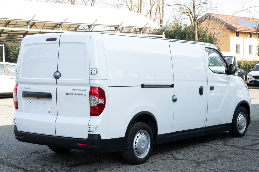 Maxus eDeliver3 eDeliver3 52,5kWh PC-TN Furgone nuova a Cirie' (4)