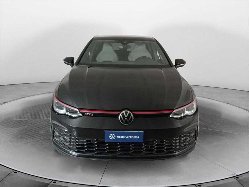 Volkswagen Golf 2.0 TSI GTI DSG del 2021 usata a Carnago (2)