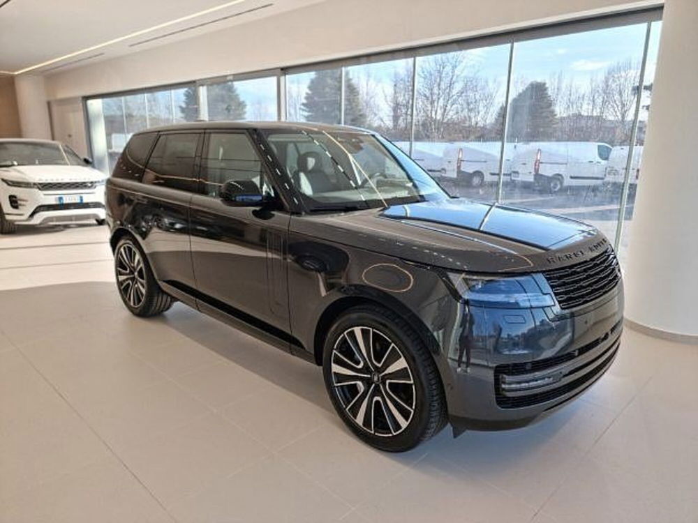 Land Rover Range Rover nuova a Cuneo (2)