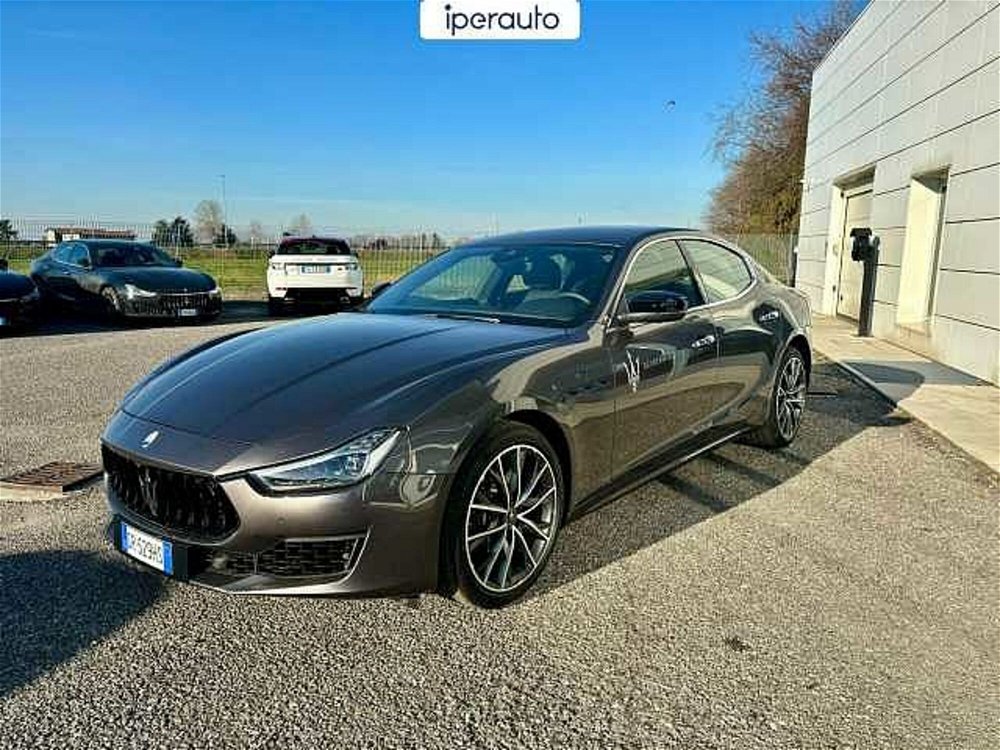 Maserati Ghibli Ghibli MHEV 330 CV GT Ultima nuova a Bergamo