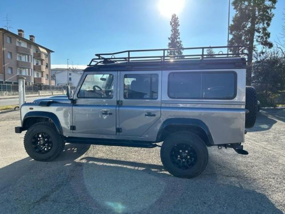 Land Rover Defender 110 2.5 Td5 cat Station Wagon SE del 2005 usata a Casalgrande (4)